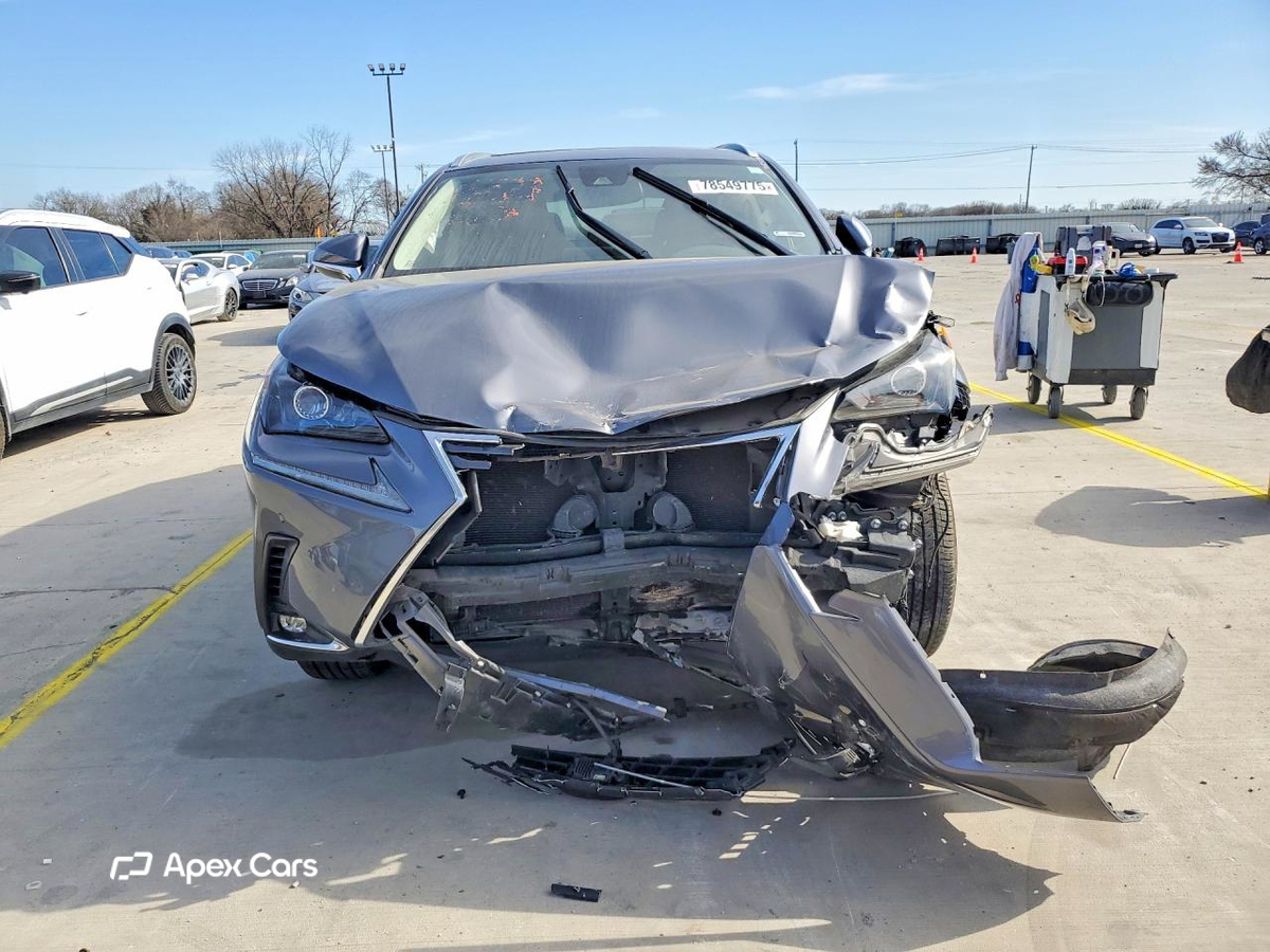 Lexus NX 2021