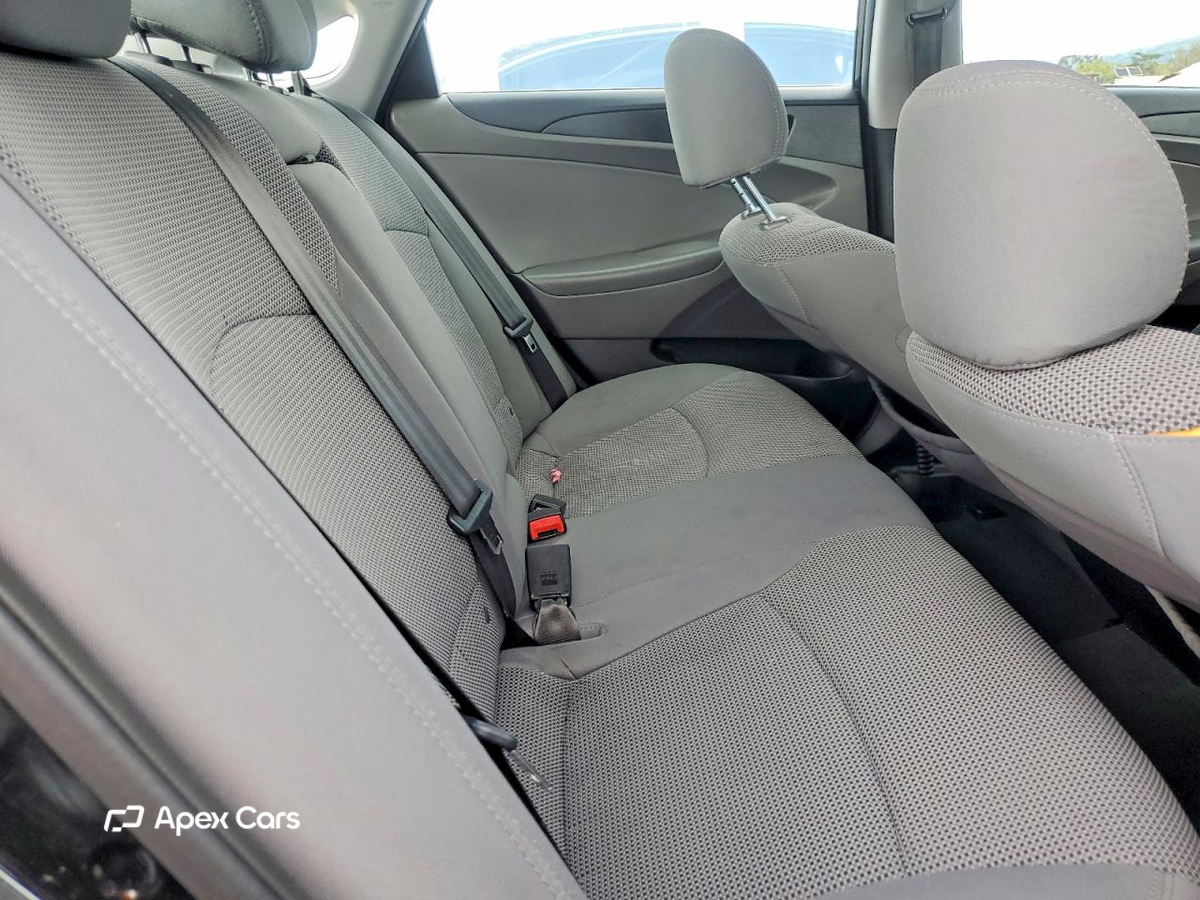 Hyundai Sonata 2013