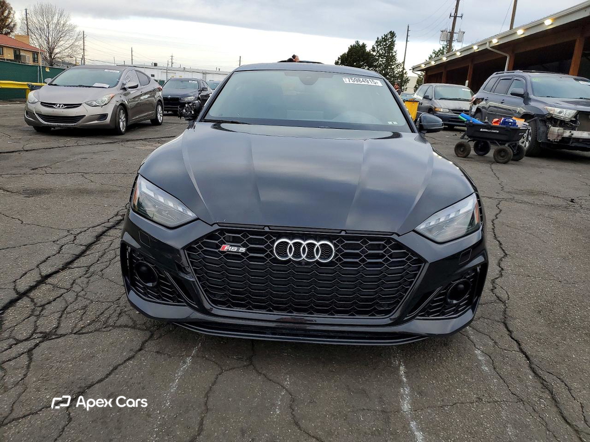 Audi RS5 2021