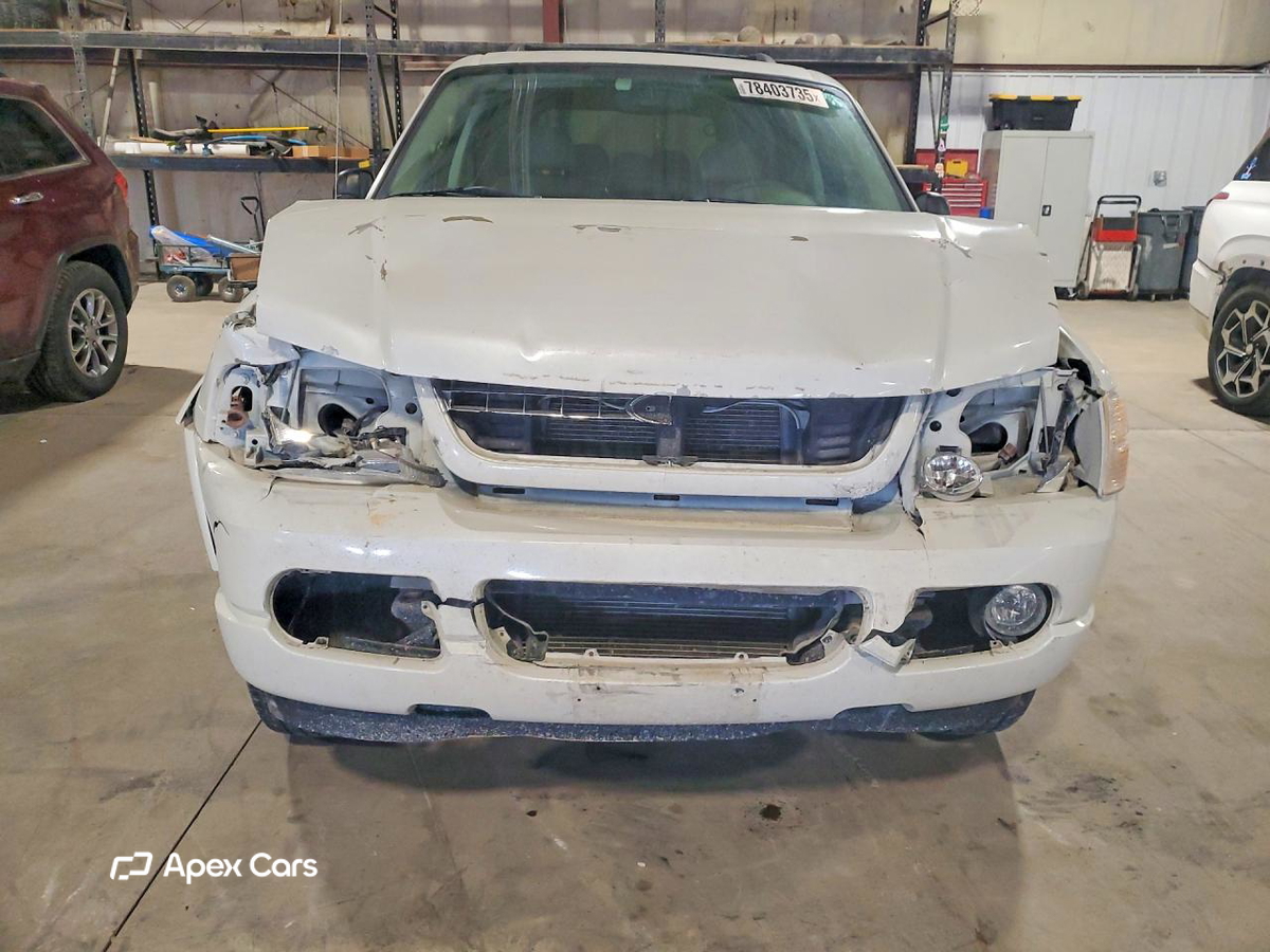 Ford Explorer 2004