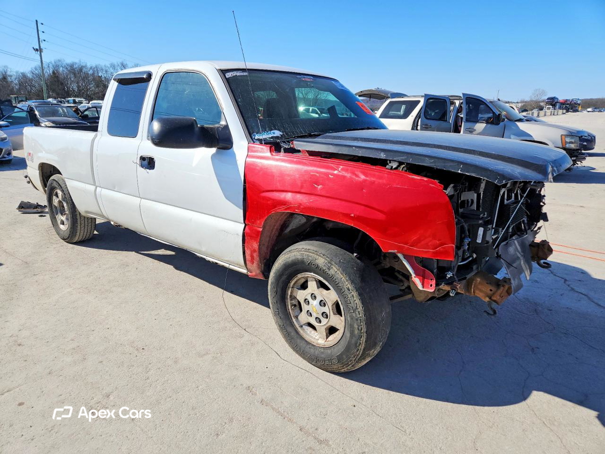 Chevrolet Silverado 2004