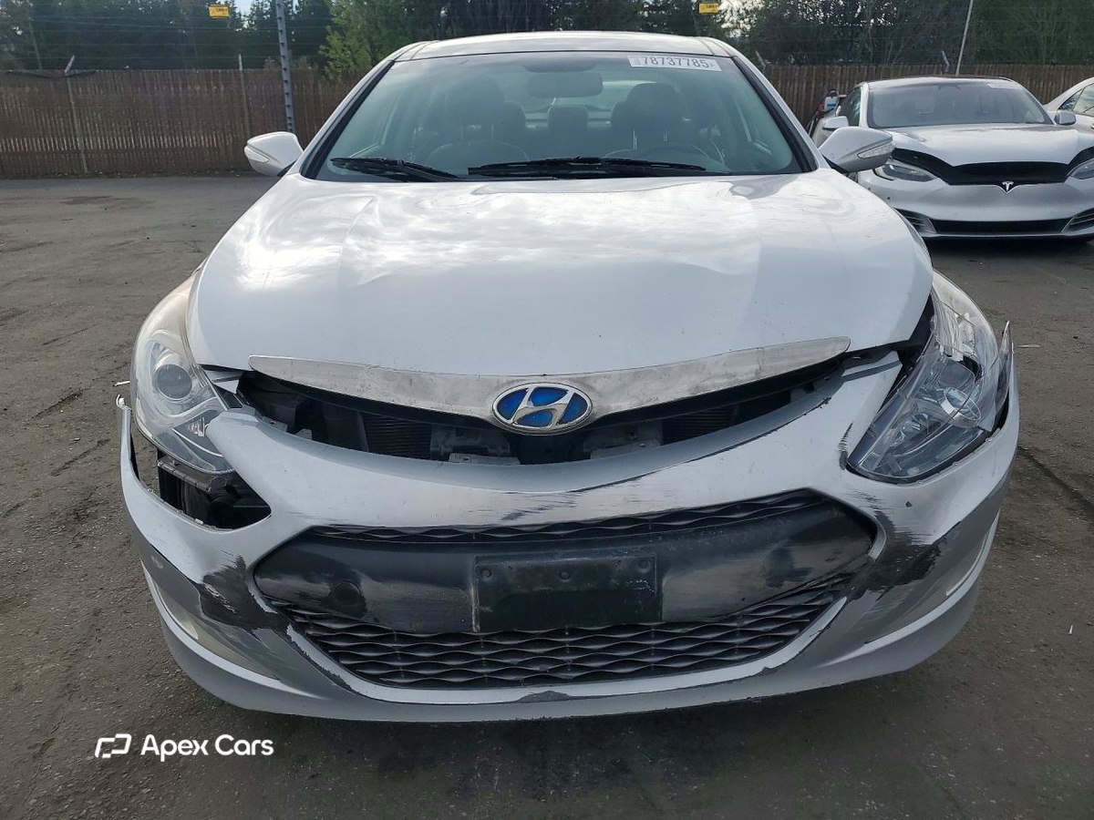 Hyundai Sonata 2011
