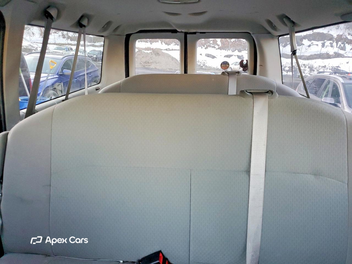 Ford Econoline 2010