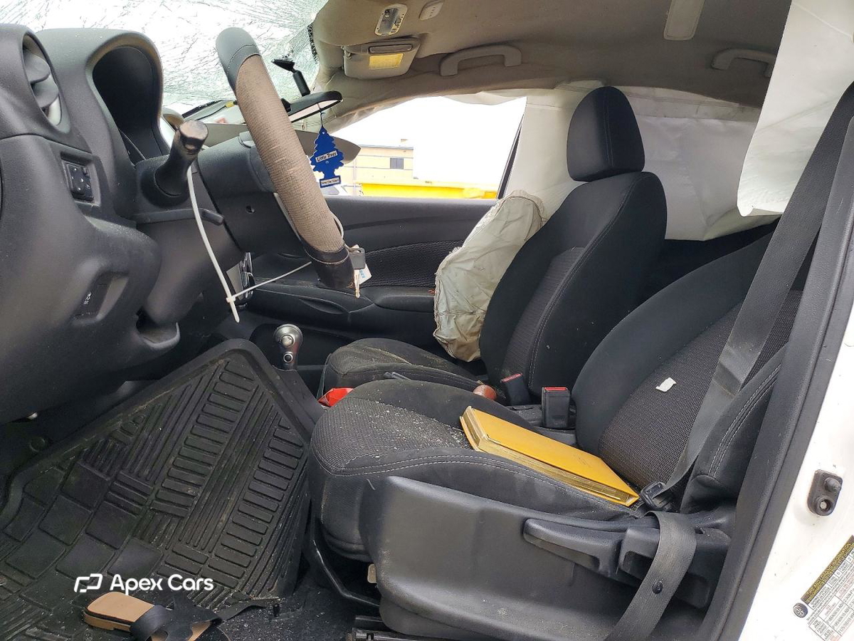 Nissan Versa 2019