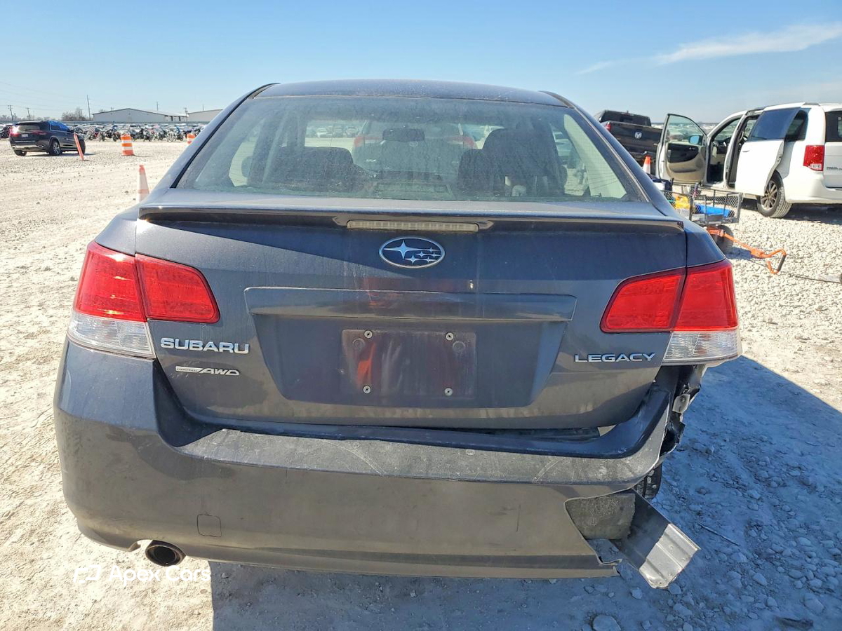 Subaru Legacy 2011