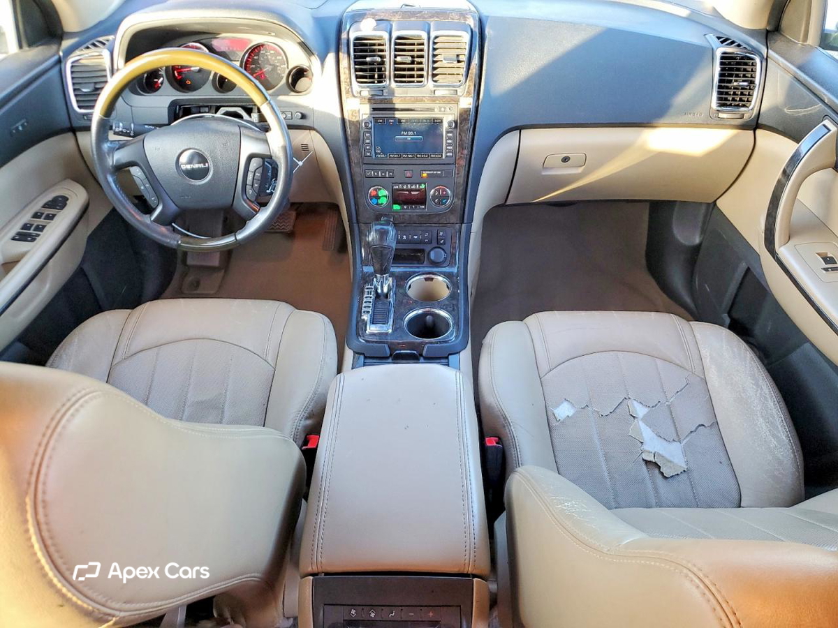 GMC Acadia 2011
