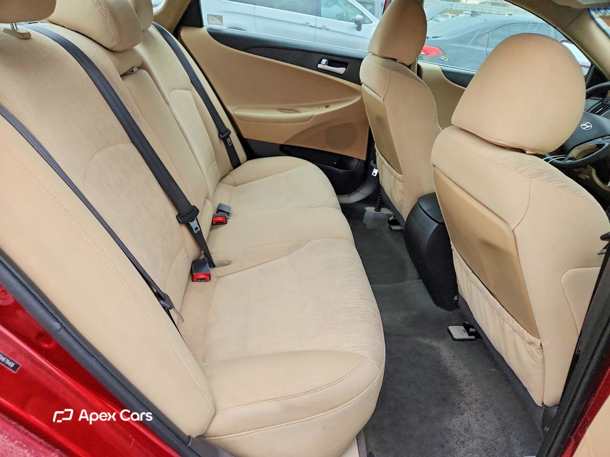Hyundai Sonata 2013