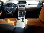 Lexus NX 2021