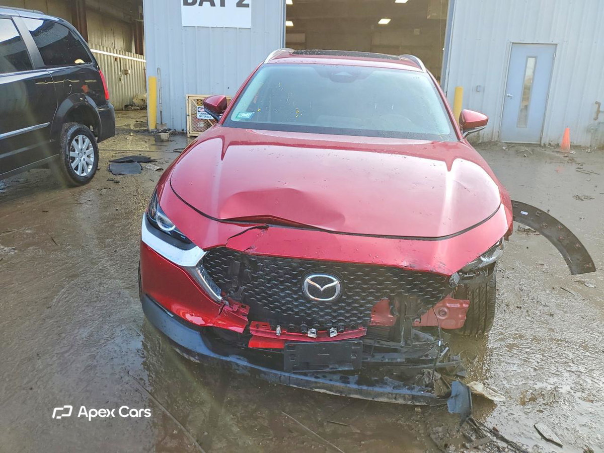 Mazda CX-30 2025