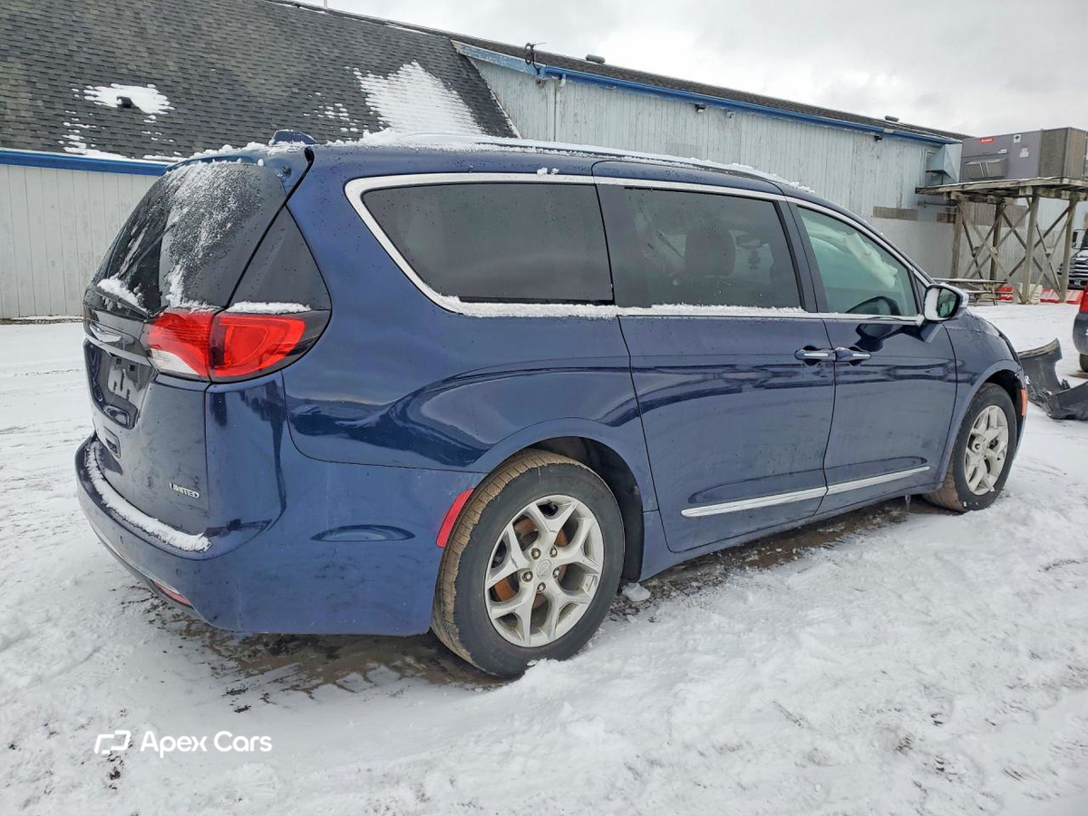 Chrysler Pacifica 2017