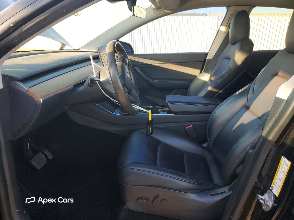 Tesla Model Y 2020