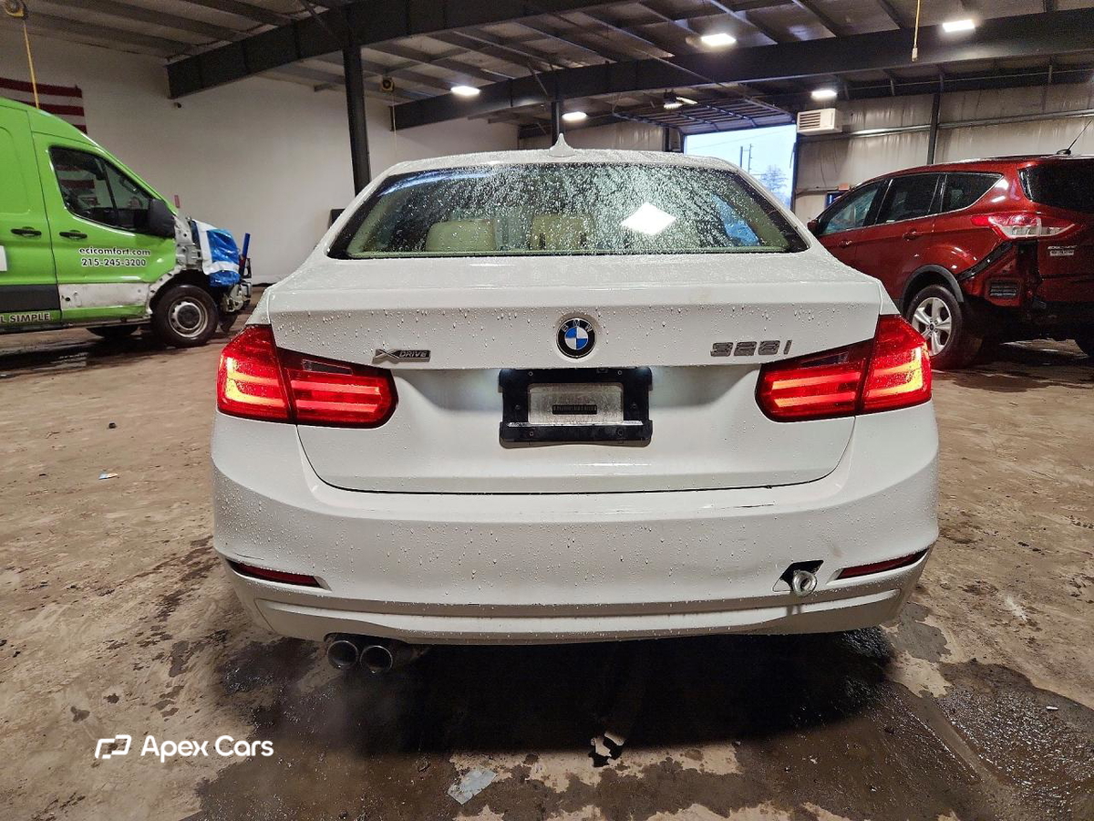 BMW Series 3 2013
