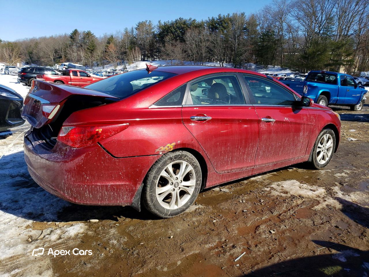 Hyundai Sonata 2011