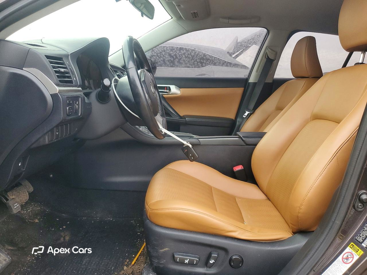 Lexus CT 2012