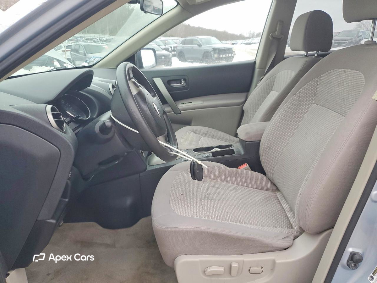 Nissan Rogue 2012
