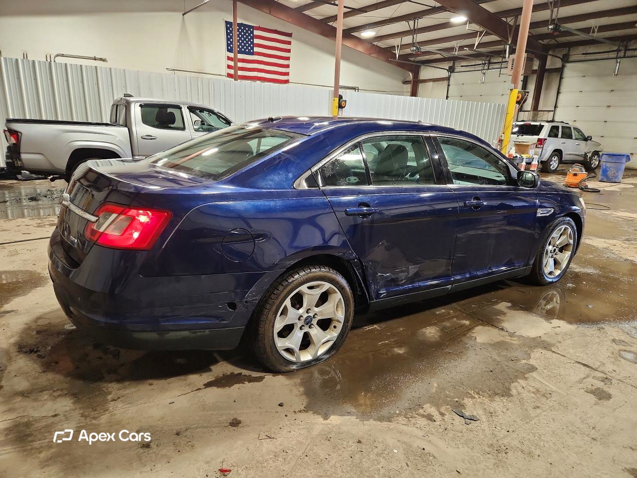Ford Taurus 2011