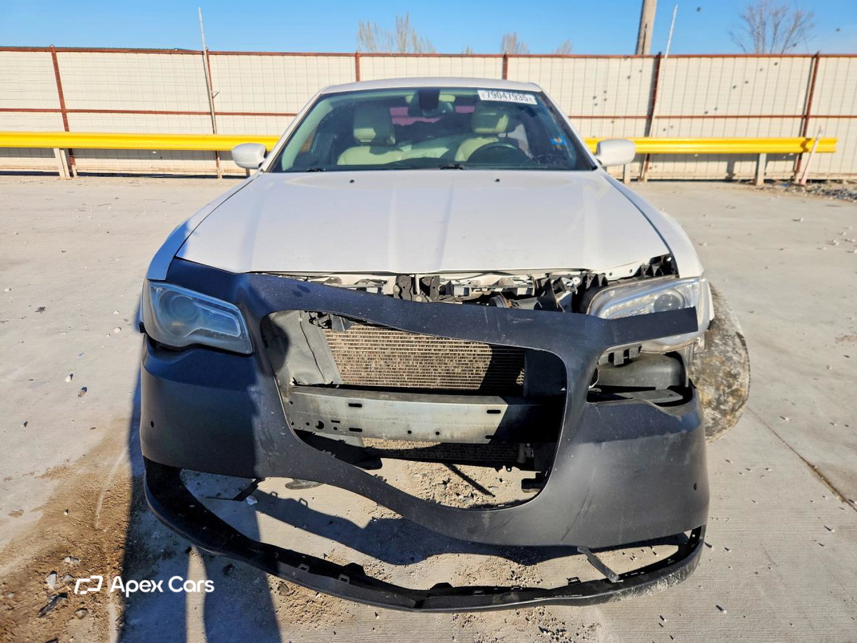 Chrysler 300 2015