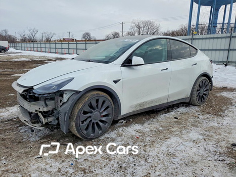 Tesla Model Y 2022 - Image 1 of 13