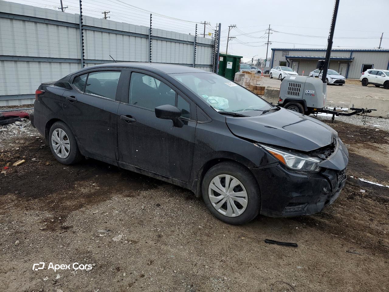 Nissan Versa 2021