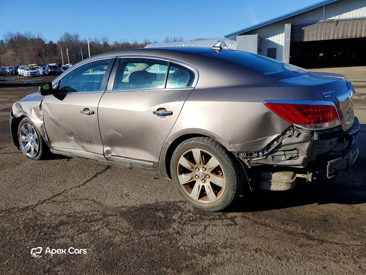Buick LaCrosse 2011