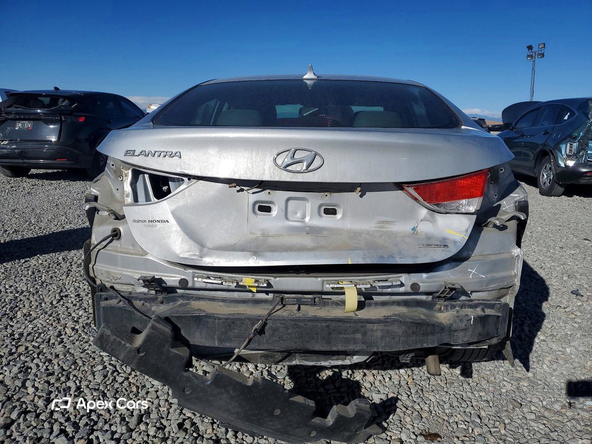 Elantra 2011