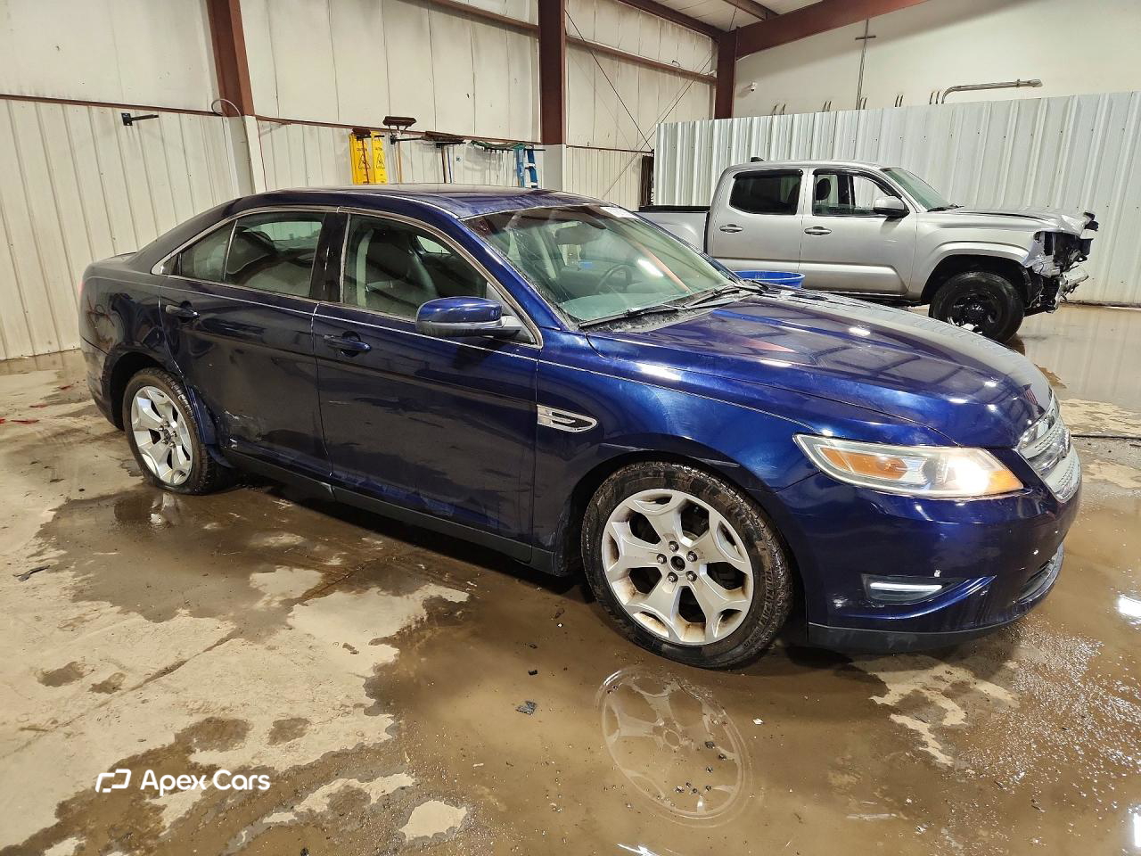 Ford Taurus 2011