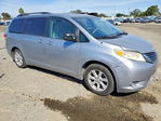 Toyota Sienna 2012