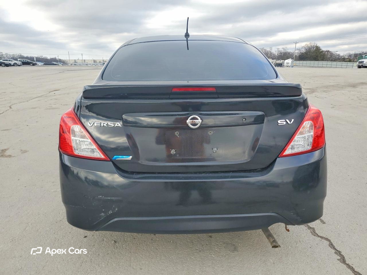 Nissan Versa 2015