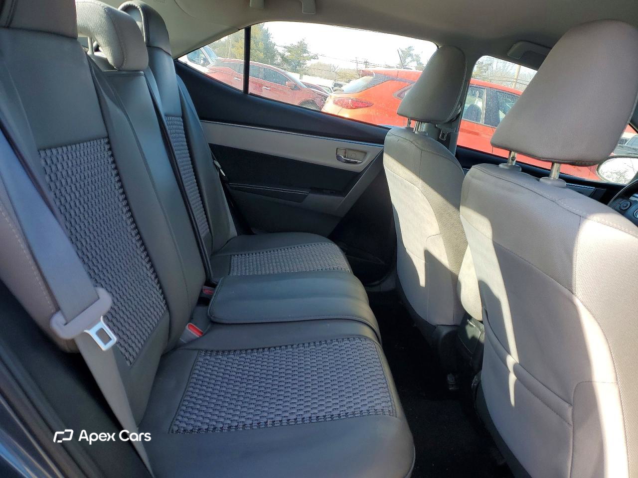 Toyota Corolla 2015