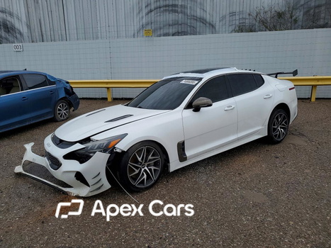 2022 Kia Stinger - Image 1 of 5