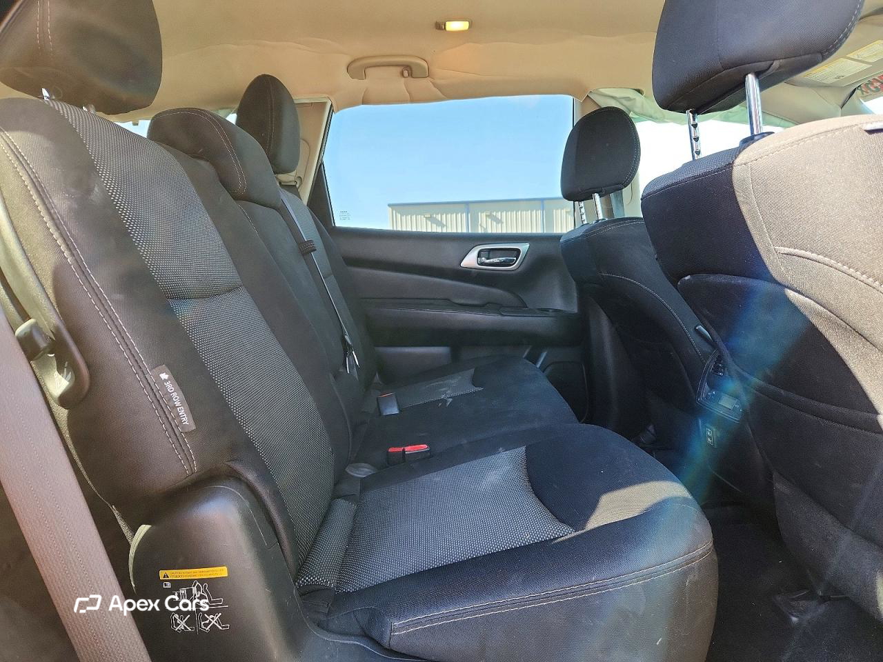 Nissan Pathfinder 2018