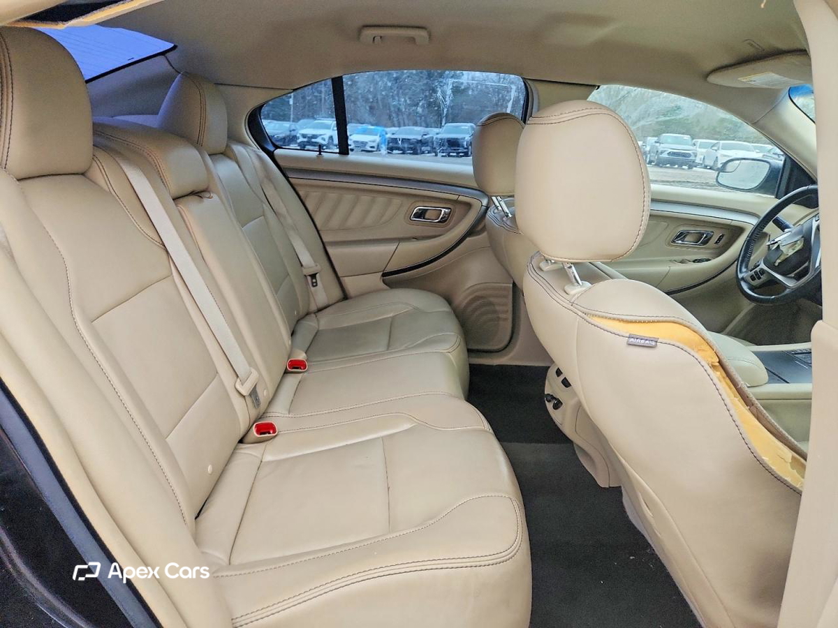 Ford Taurus 2013