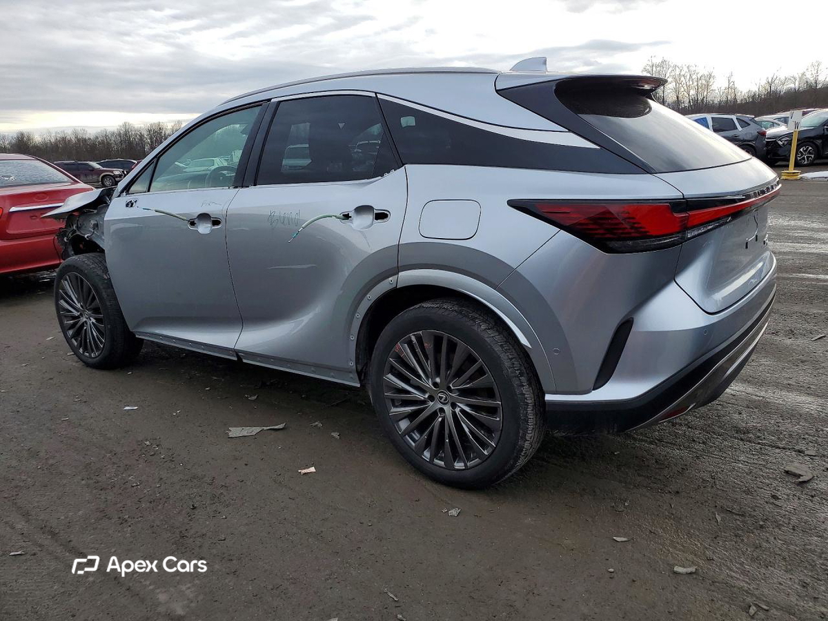 Lexus RX 2023