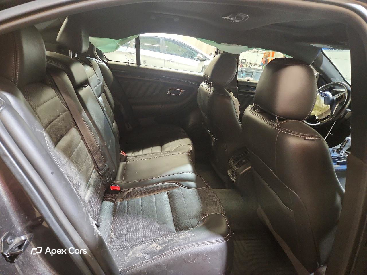 Ford Taurus 2015