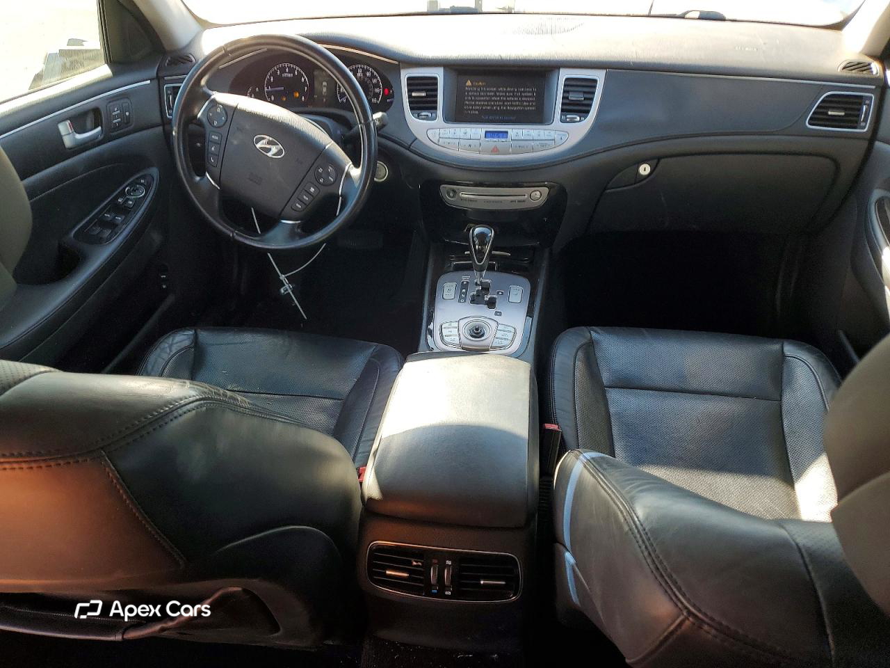 Hyundai Genesis 2012