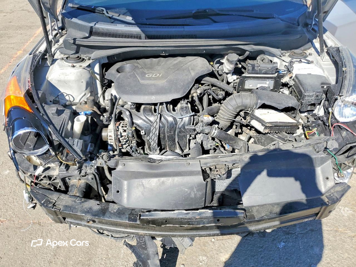 Hyundai Veloster 2016