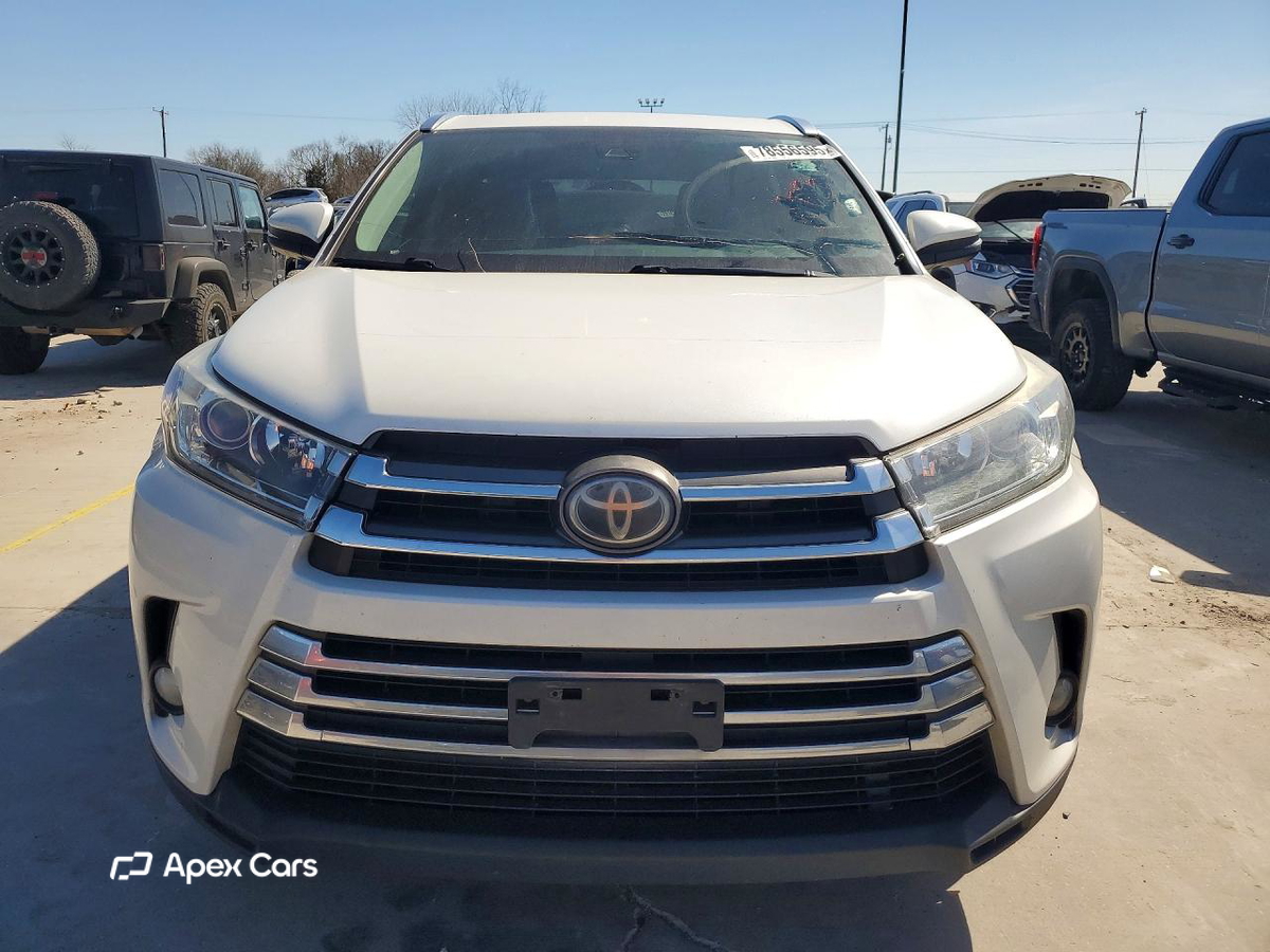 Toyota Highlander 2017