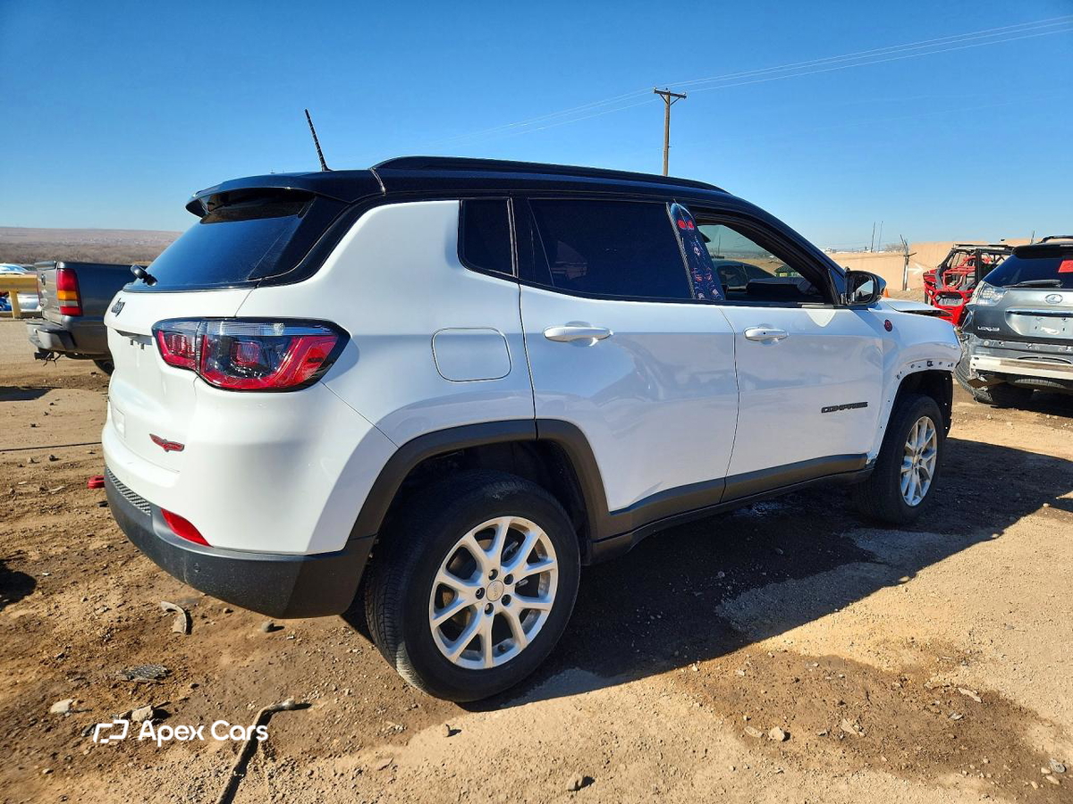 Jeep Compass 2025