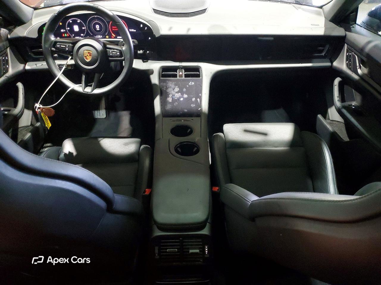 Porsche Taycan 2024