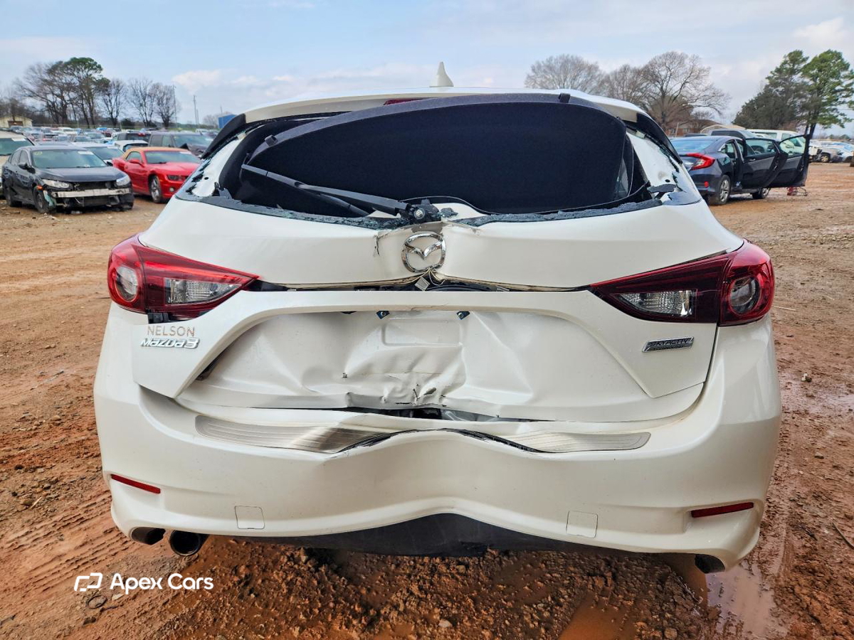 Mazda 3 2018