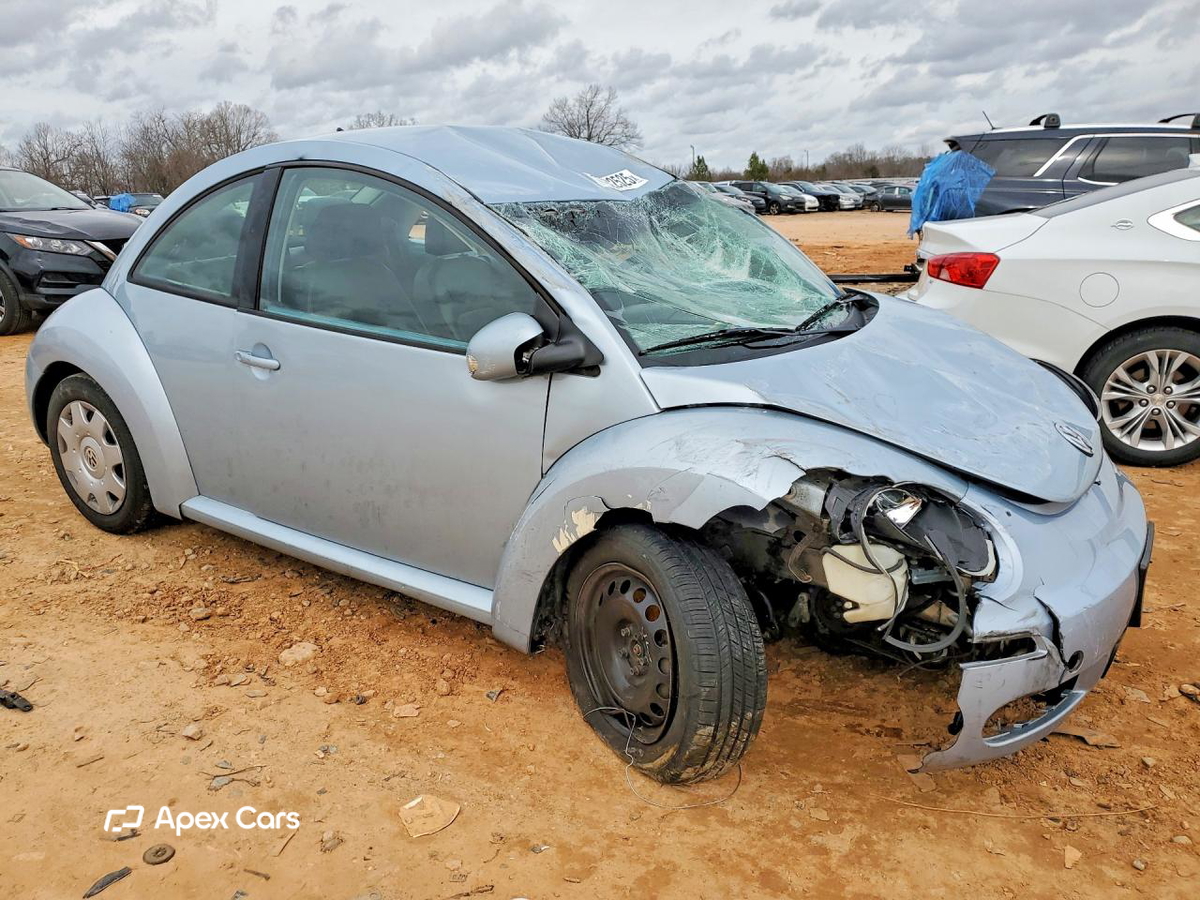Volkswagen Beetle 2010