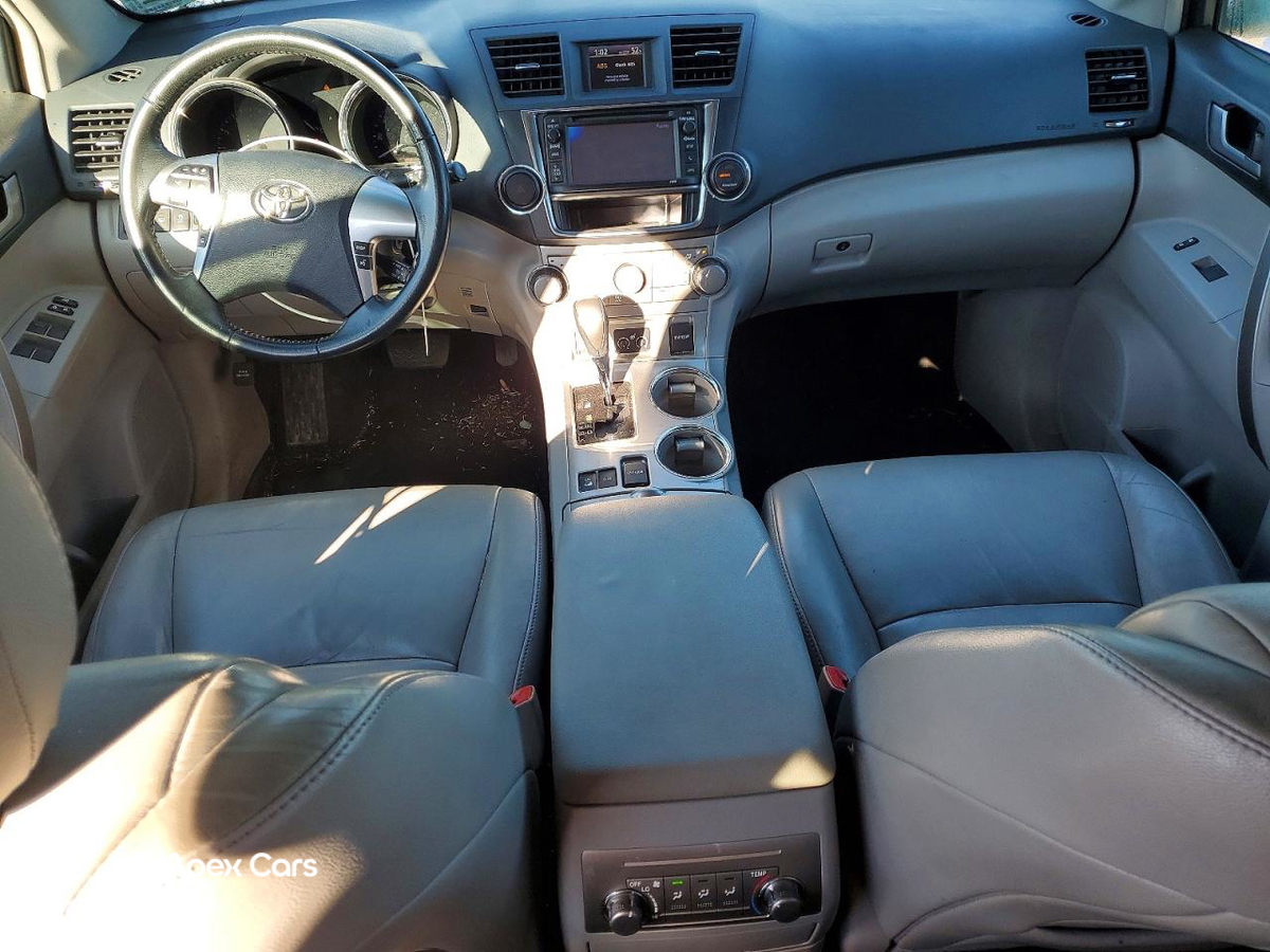 Toyota Highlander 2013
