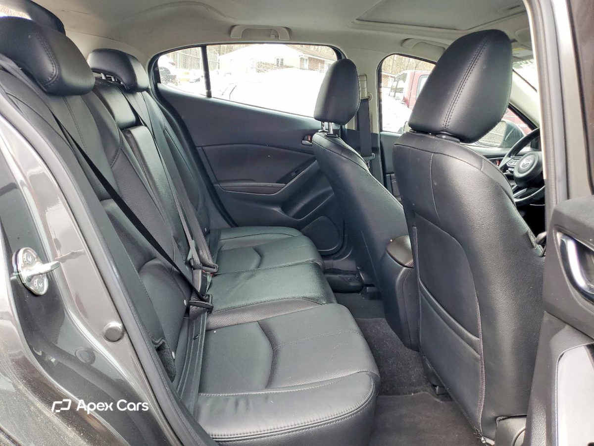 Mazda 3 2018