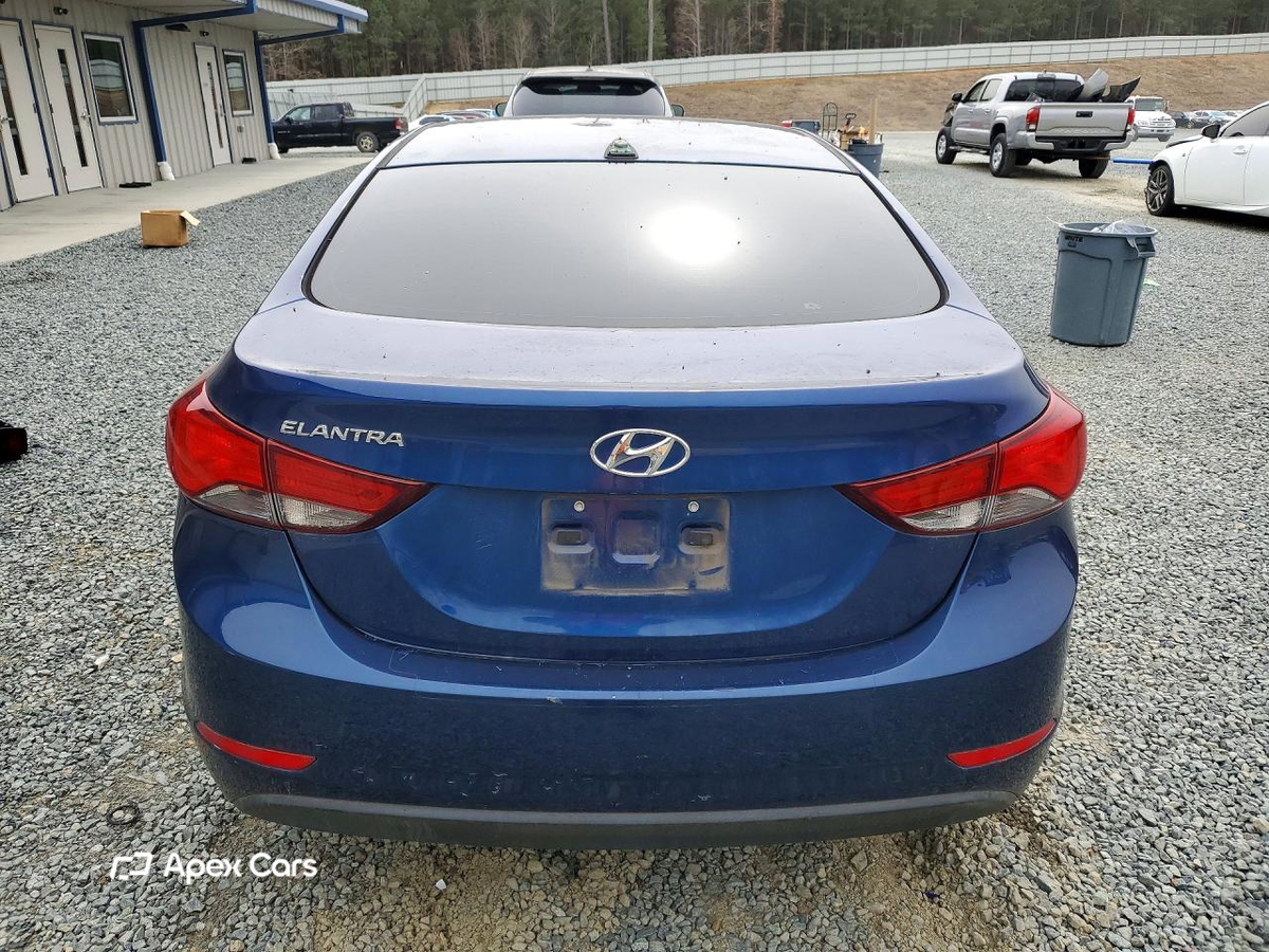 Hyundai Elantra 2016