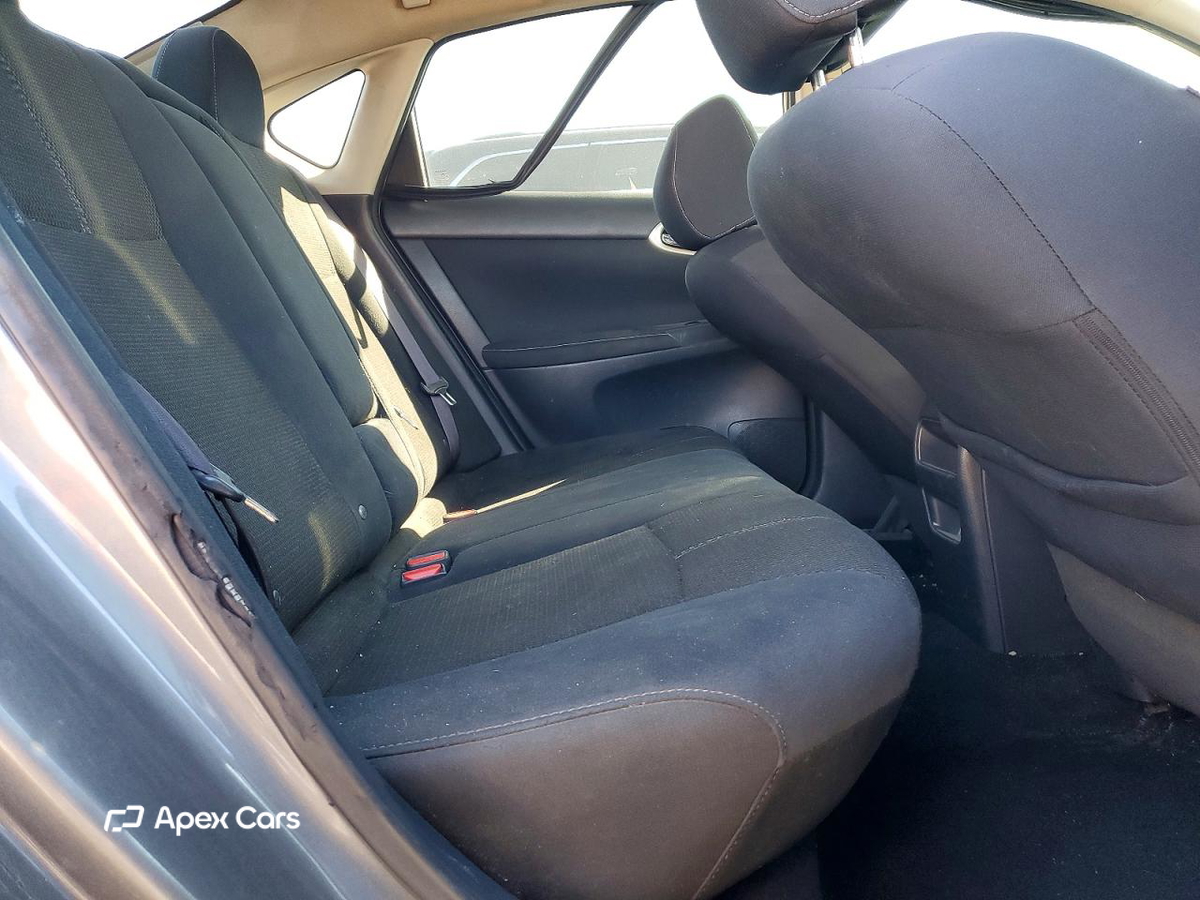 Nissan Sentra 2015
