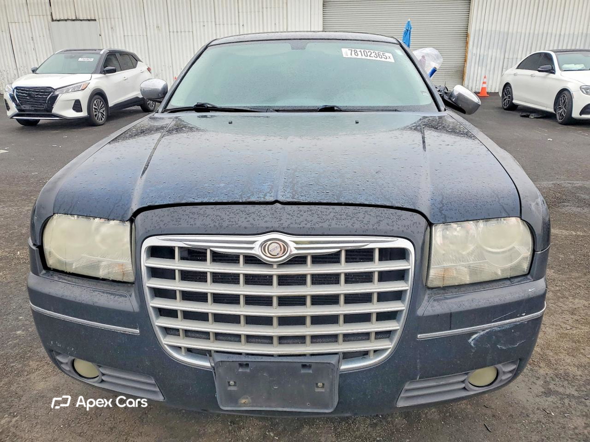 Chrysler 300 2010