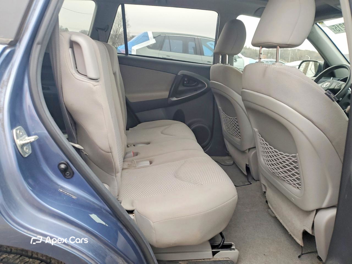Toyota RAV 4 2012