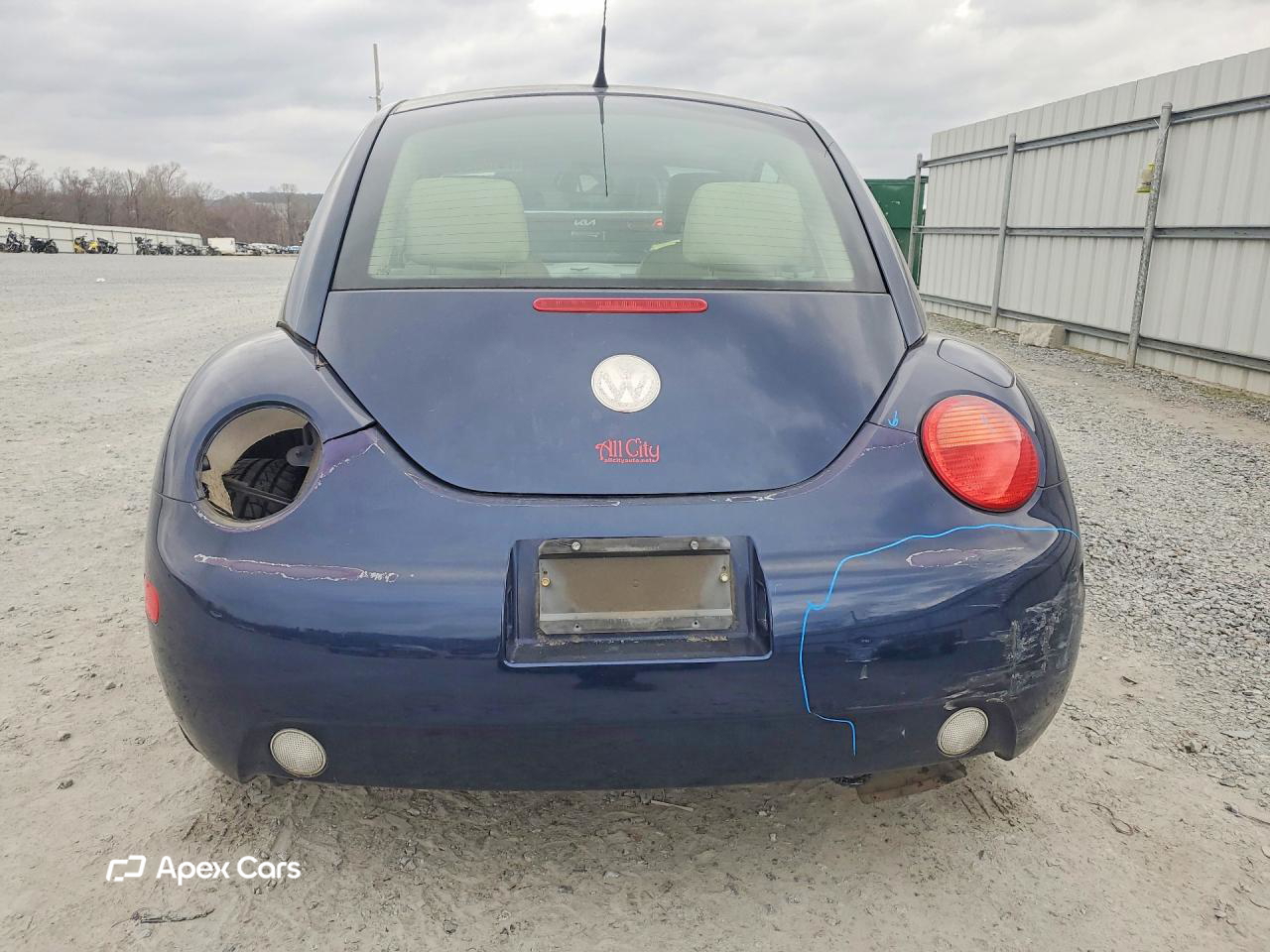 Volkswagen Beetle 2004