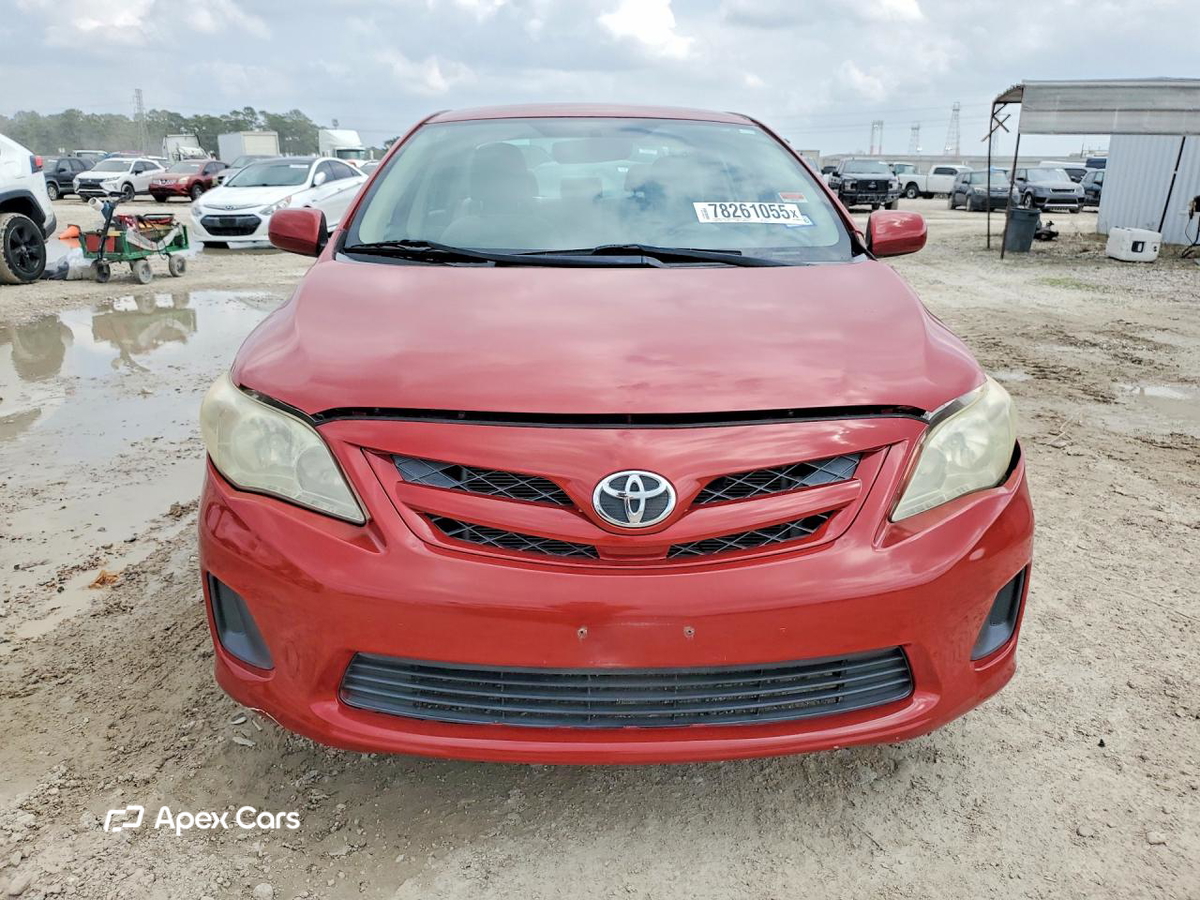 Toyota Corolla 2012