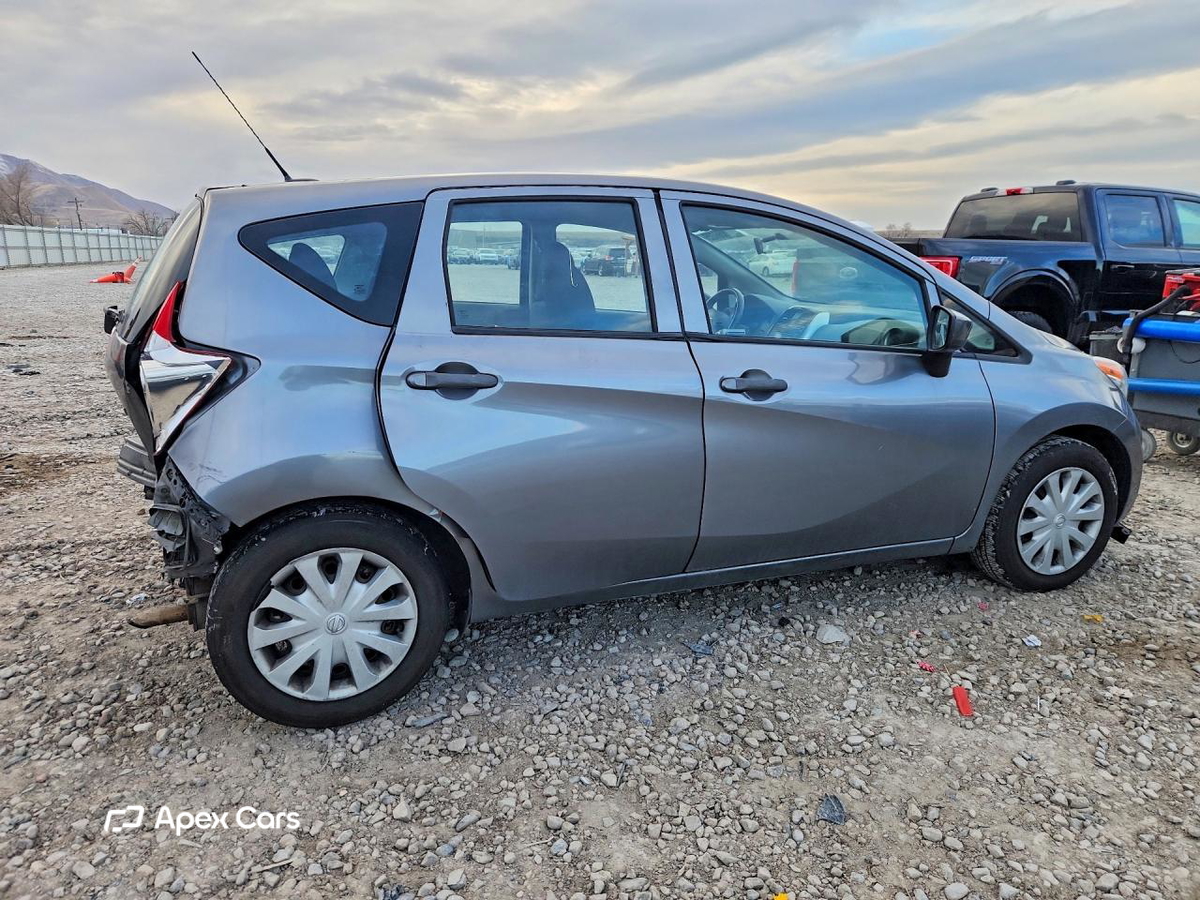 Nissan Versa 2016